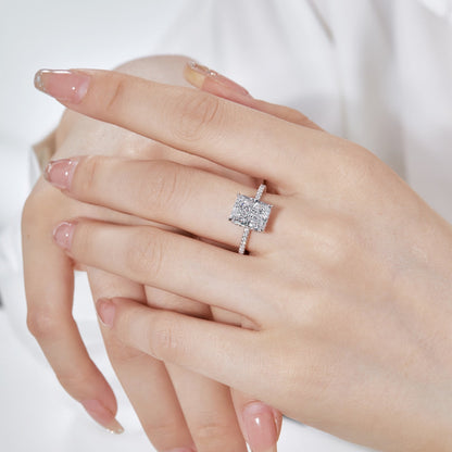 [LORA]4.0 Carat Luxurious Engagement Ring