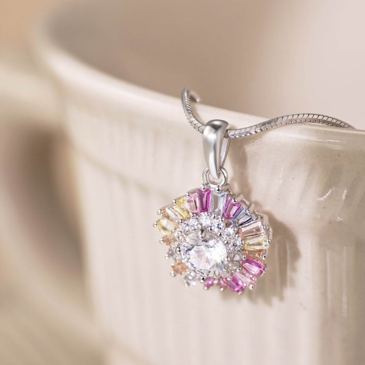 [LORA]Charming Flower Colorful Necklace
