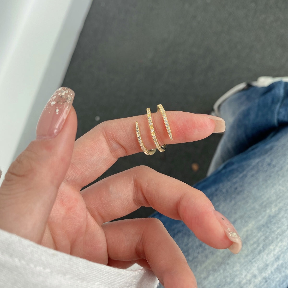 [LORA]Unique Vibrant Entangle Daily Ring