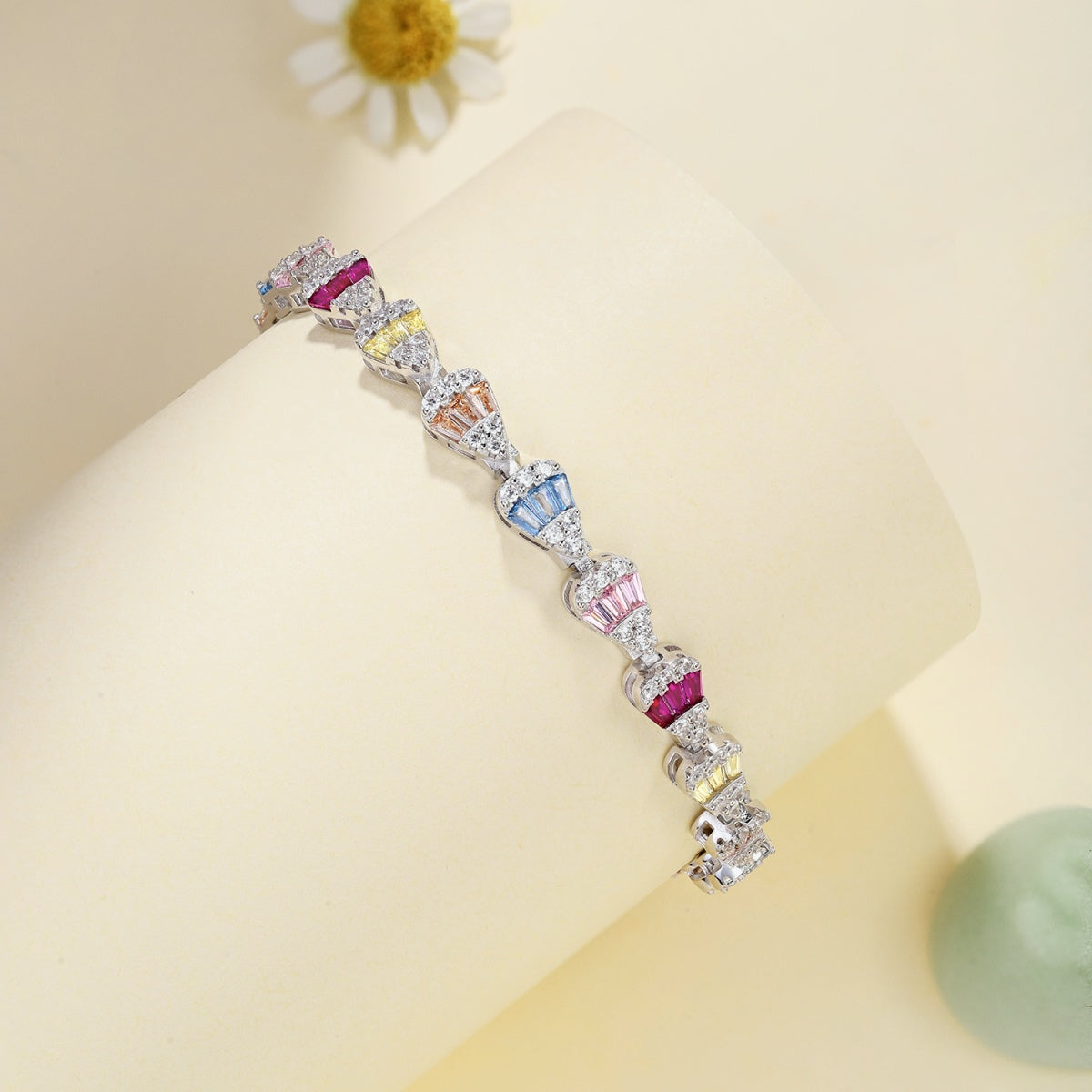 [LORA]Radiant Water Drop Shape Daily Bracelet