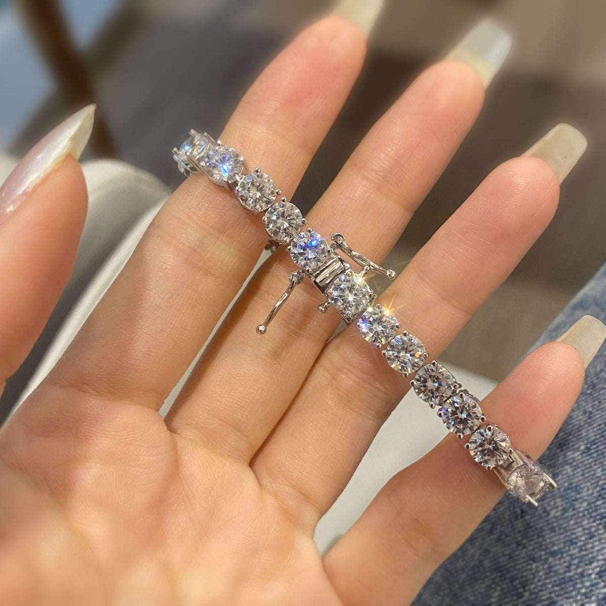 [LORA]0.75 Carat Dazzling Round Cut Wedding Bracelet