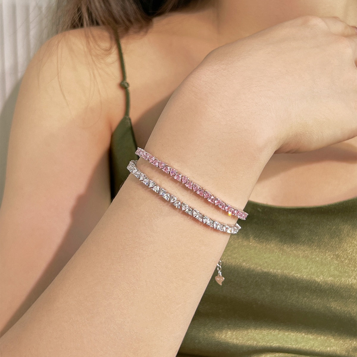[LORA]Dazzling Romantic Heart Shape Lover Bracelet