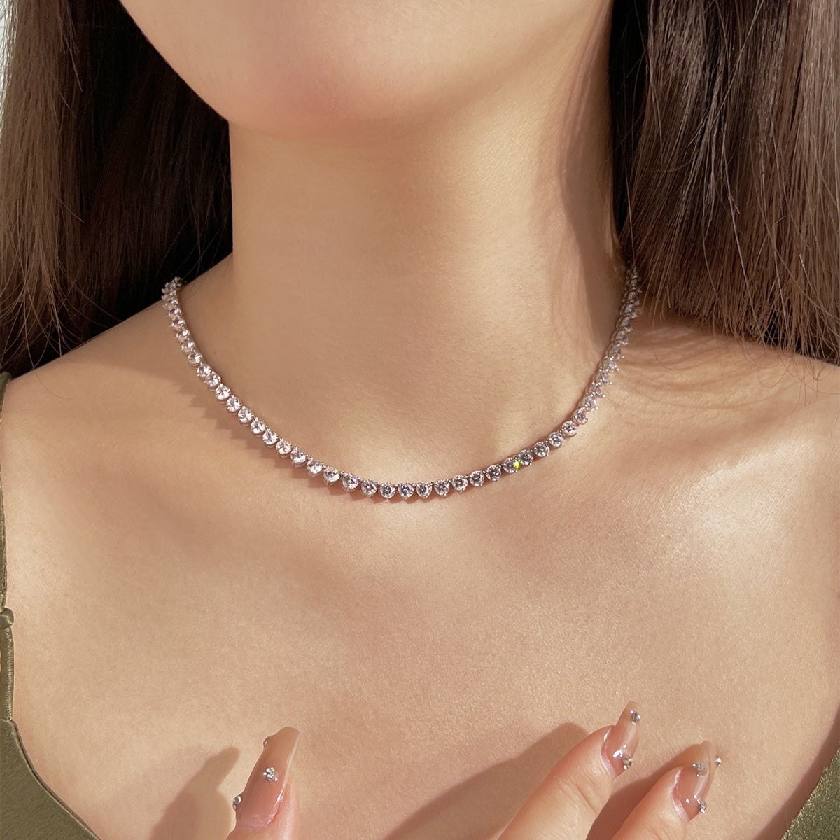 [LORA]Ornate Heart Cut Tennis Necklace