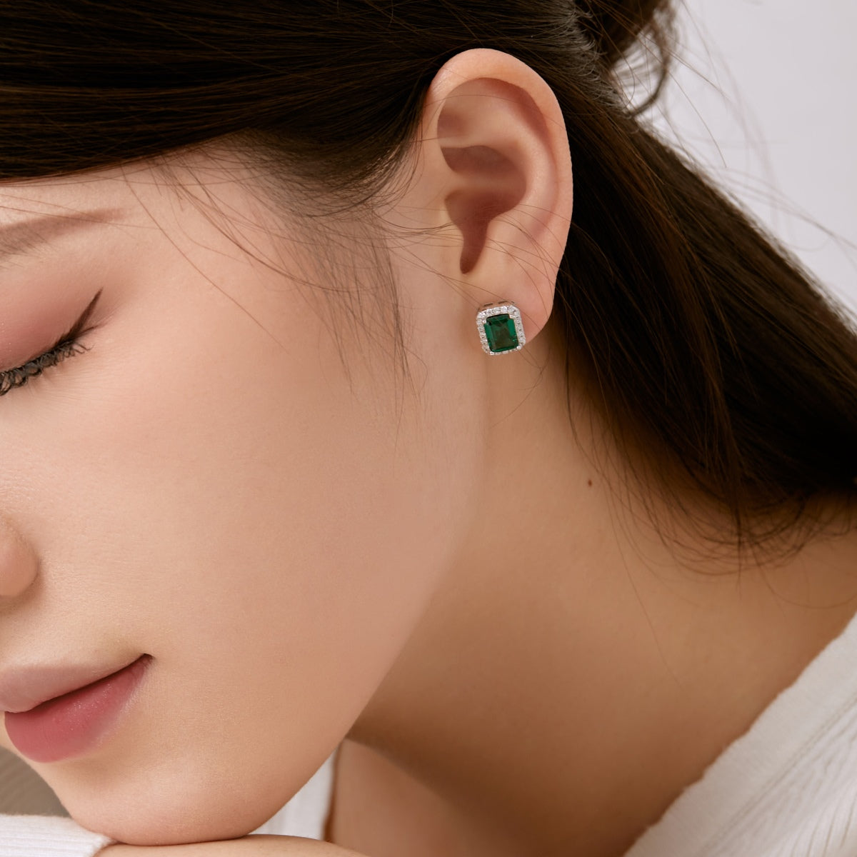 [LORA]Luxurious Dainty Emerald Cut Banquet Earrings