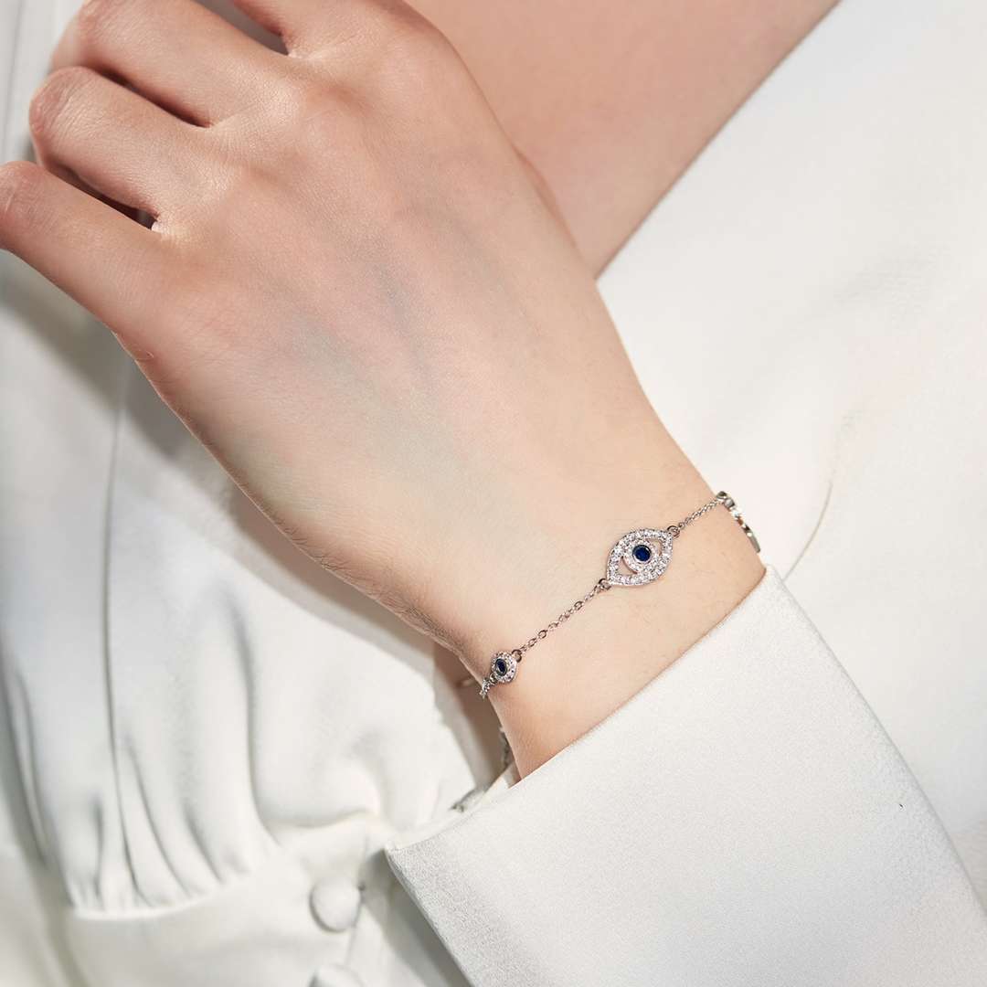 [LORA]Dainty Eye Shape Necklace