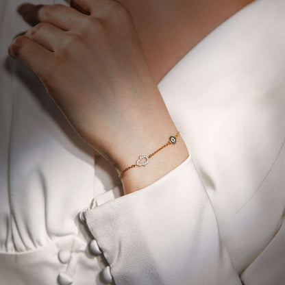 [LORA]Gost Shape & Round Shape Necklace