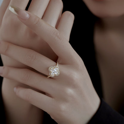 [LORA]Luxurious Eternity Flower Shape Banquet Ring