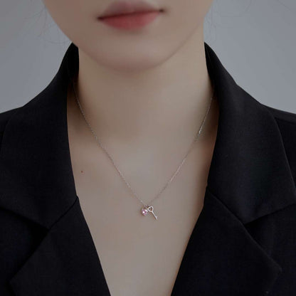 [LORA]Unique Heart Shape Key Pendent Necklace