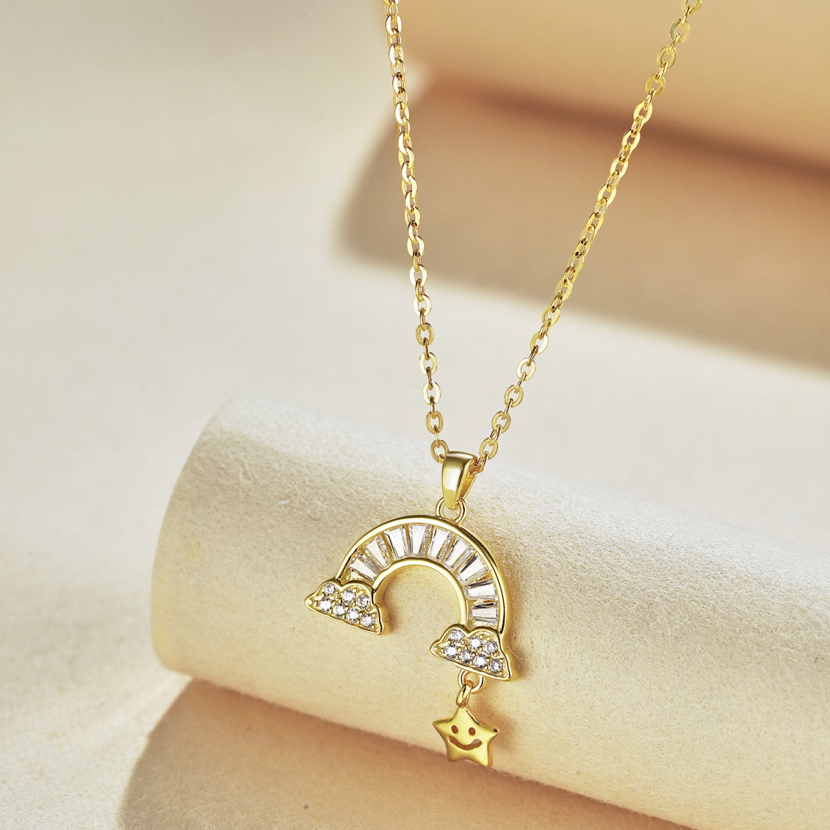 [LORA]Unique Rainbow Star Necklace