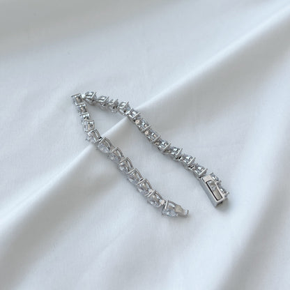 [LORA]0.75 Carat Elegant Romantic Heart Shape Lover Bracelet
