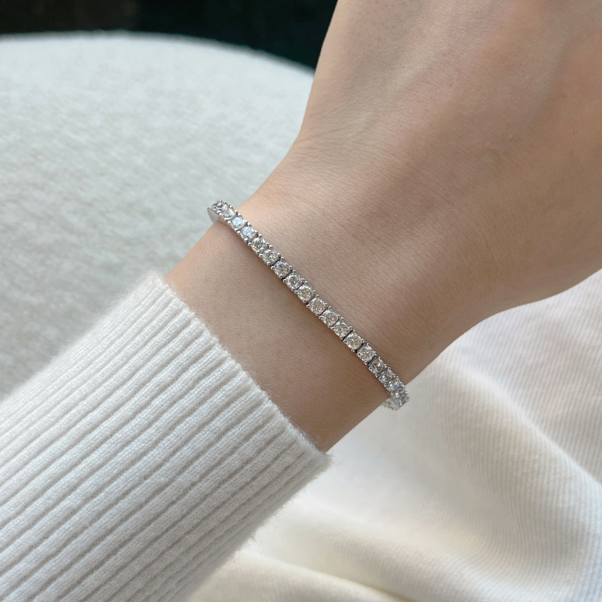 [LORA]Dainty Charming Round Cut Tennis Bracelet