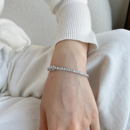 [LORA]Dainty Charming Round Cut Tennis Bracelet