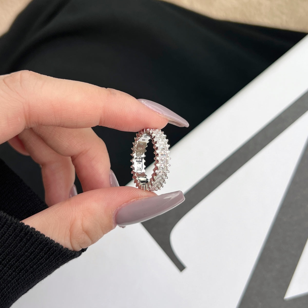 [LORA]Splashy Ornate Emerald Cut Cocktail Ring
