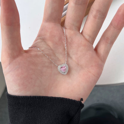 [LORA]Exquisite Heart Shape Necklace