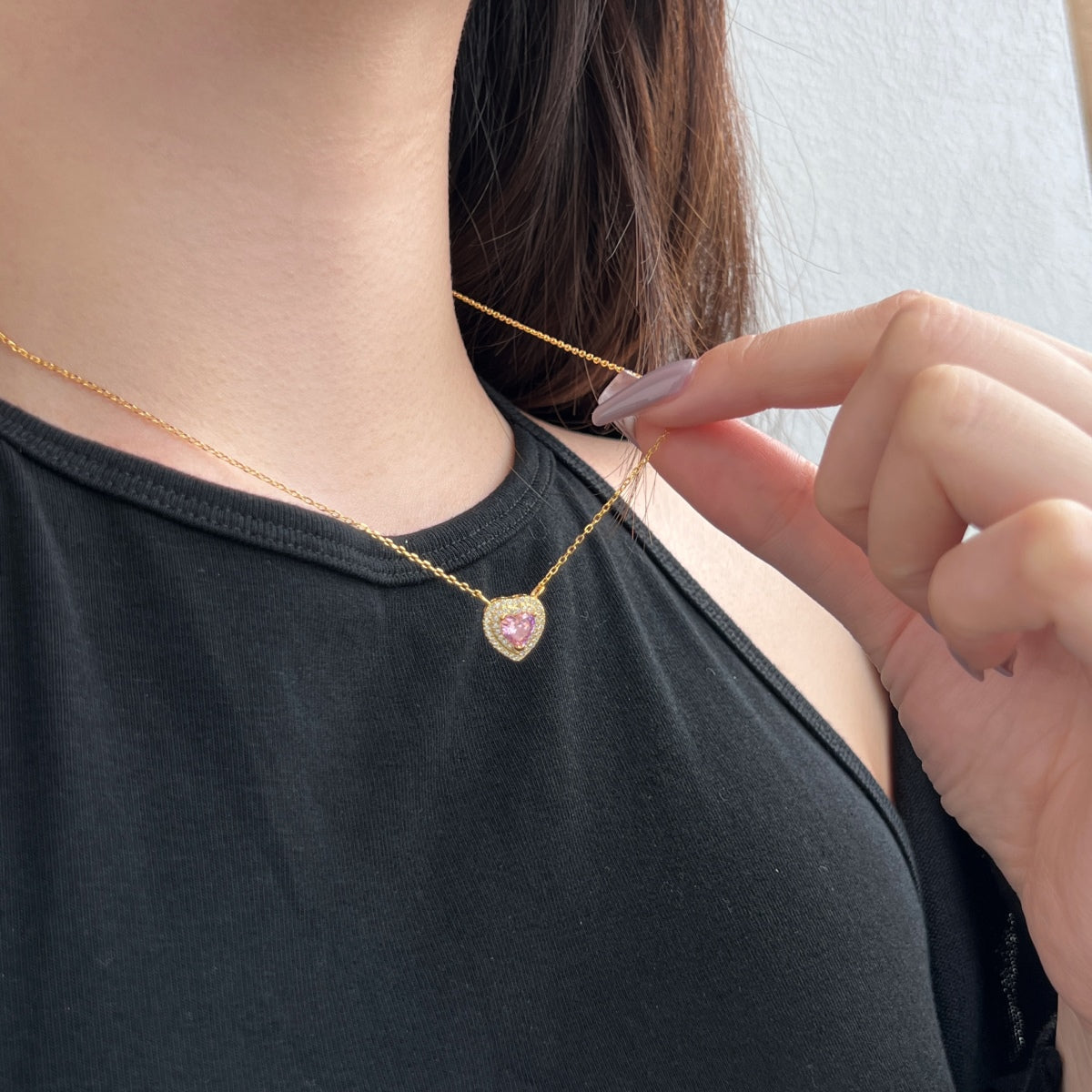 [LORA]Exquisite Heart Shape Necklace
