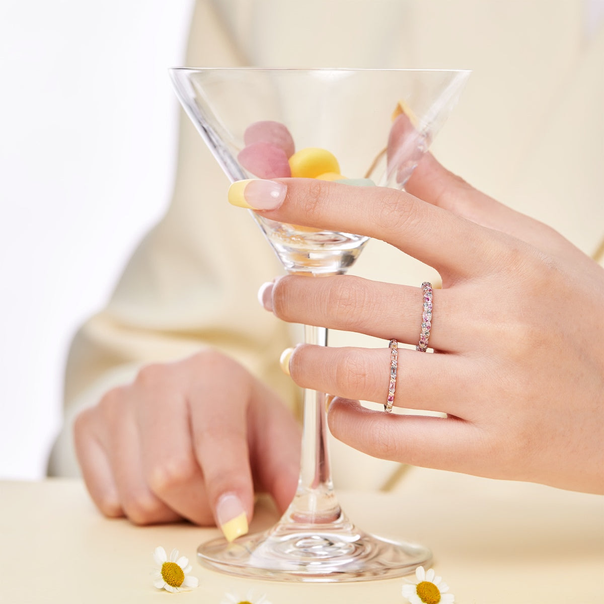 [LORA]Dainty Ebullient Round Cut Daily Ring