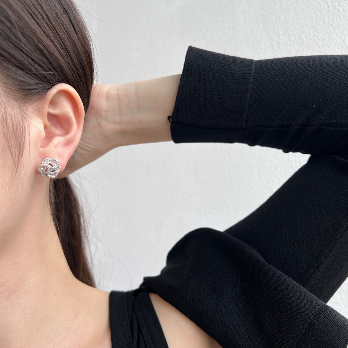 [LORA]Exquisite Flower Shape Daily Earrings