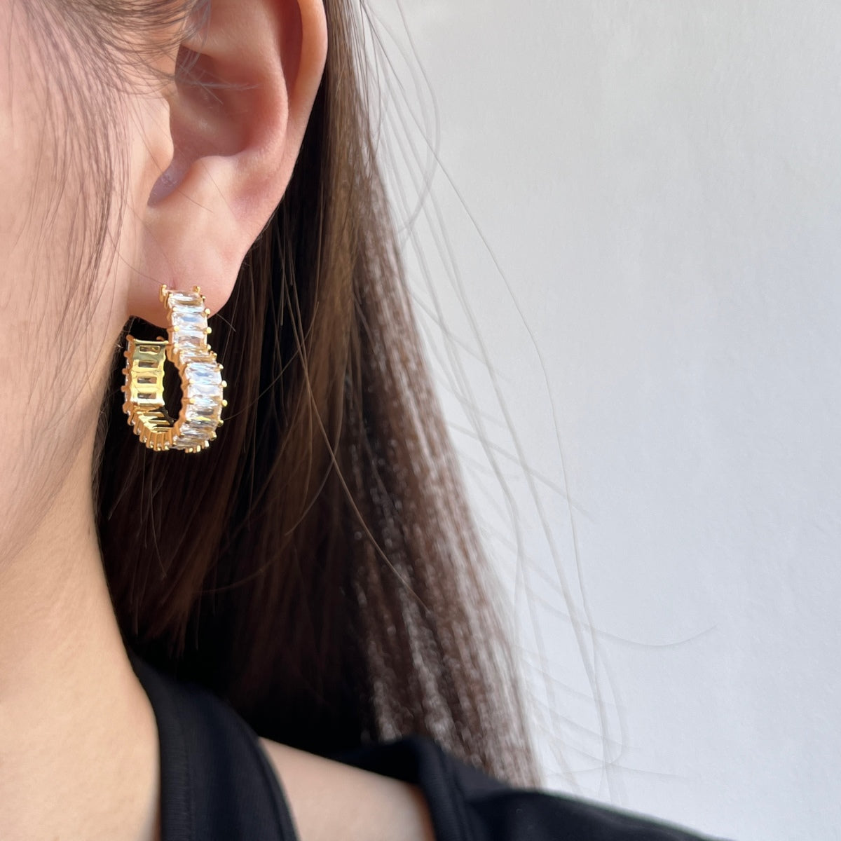 [LORA]Radiant Heart Cutout Earrings