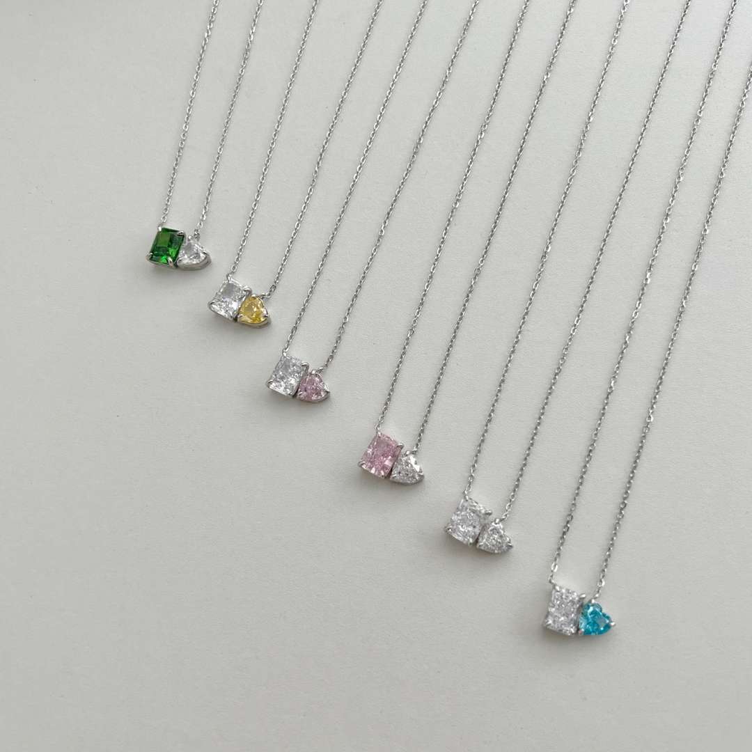 [LORA]Dazzling Square & Heart Shape Necklace