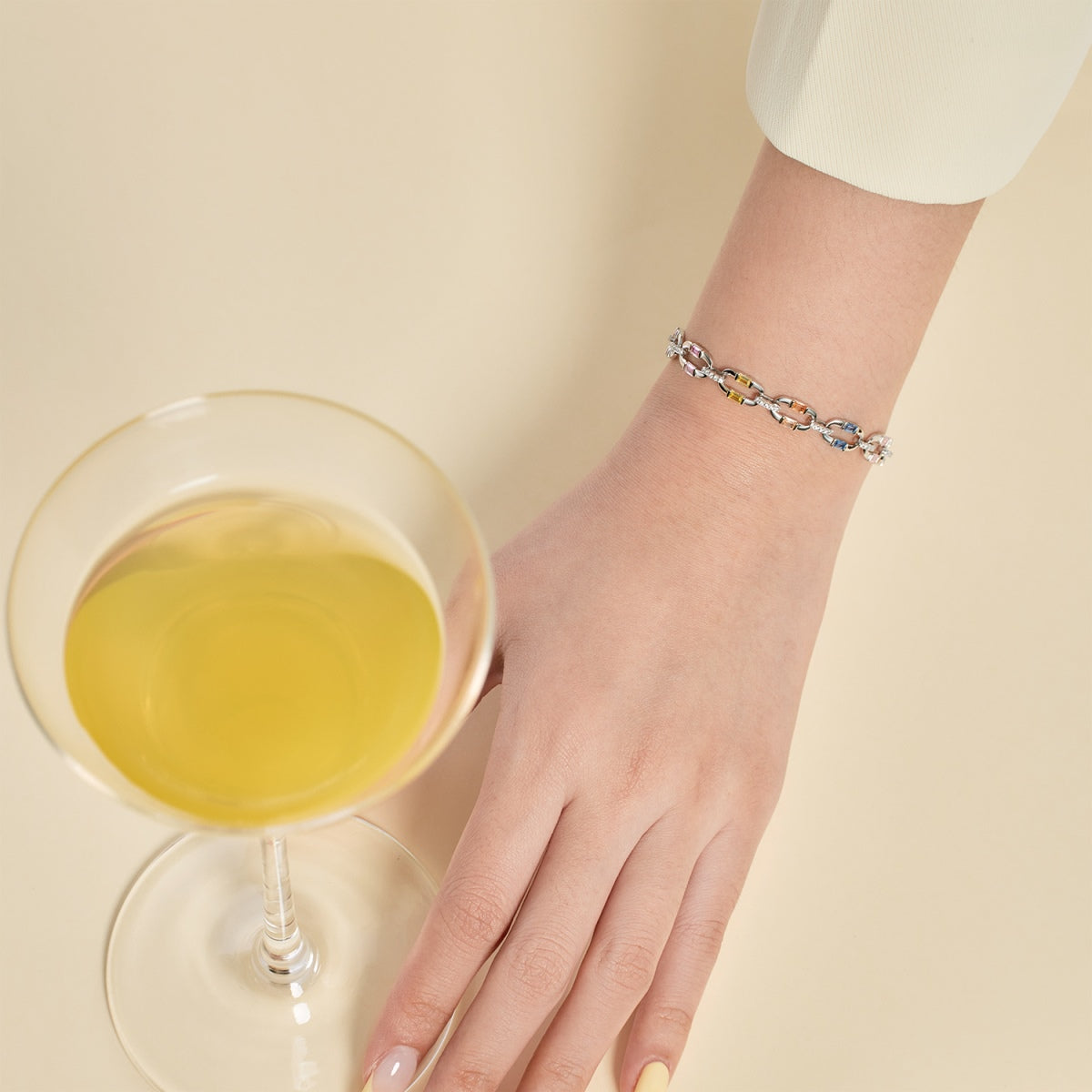 [LORA]Dazzling Colorful Daily Bracelet