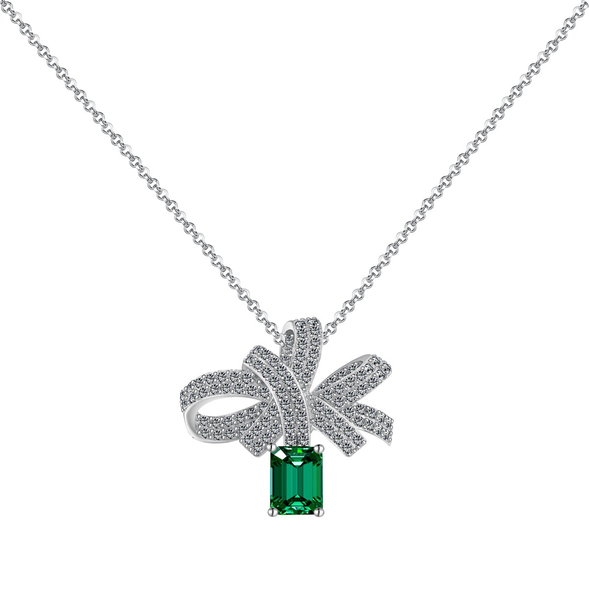 [LORA]Luxurious Flower Shape Emerald Cut Necklace