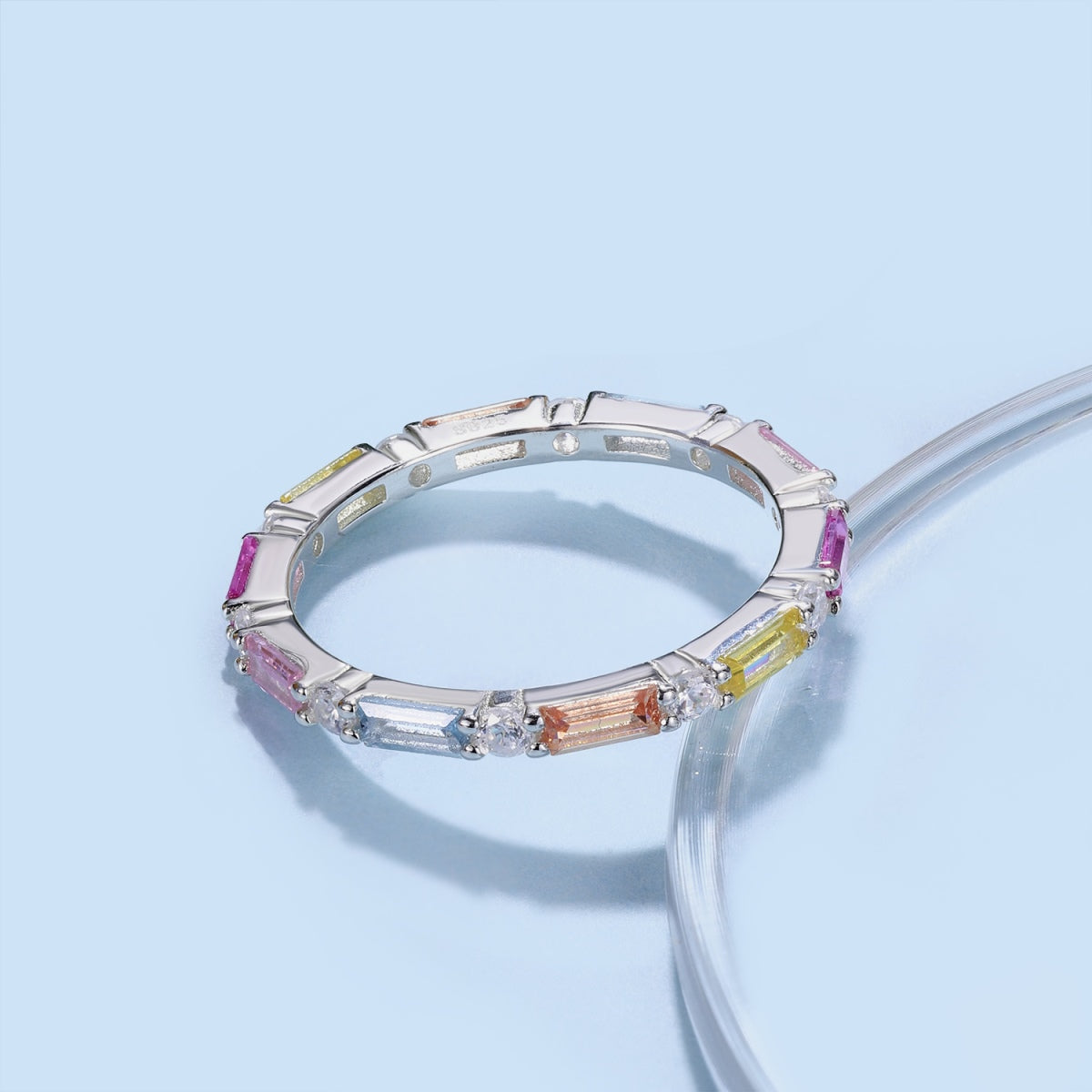 [LORA]Lively In Shades Elegant Radiant Cut Daily Ring