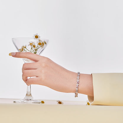 [LORA]Dazzling Radiant Multi Cut Daily Bracelet
