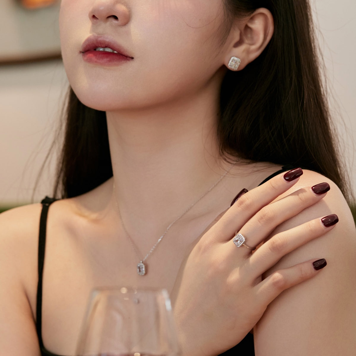 [LORA]1.0 Carat Luxurious Dainty Emerald Cut Daily Earrings