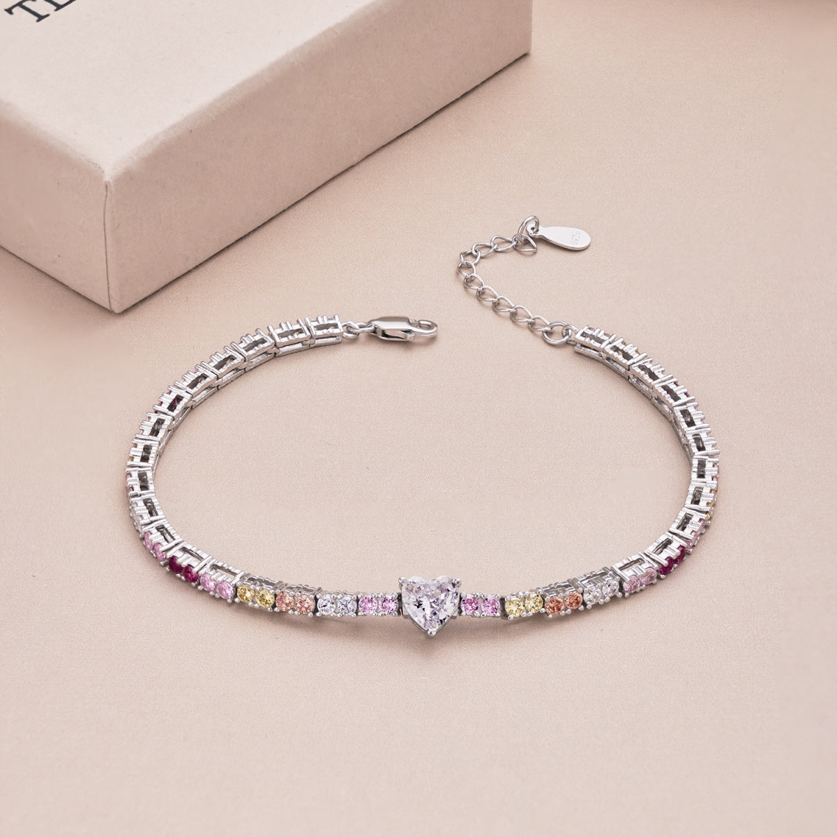 [LORA]Delicate Romantic Heart Shape Lover Bracelet