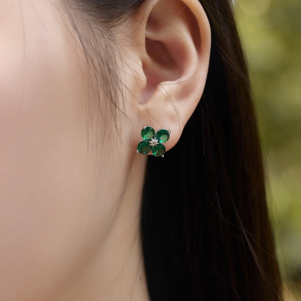 [LORA]Four-Leaf Clover Eight-Pointed Star Earrings