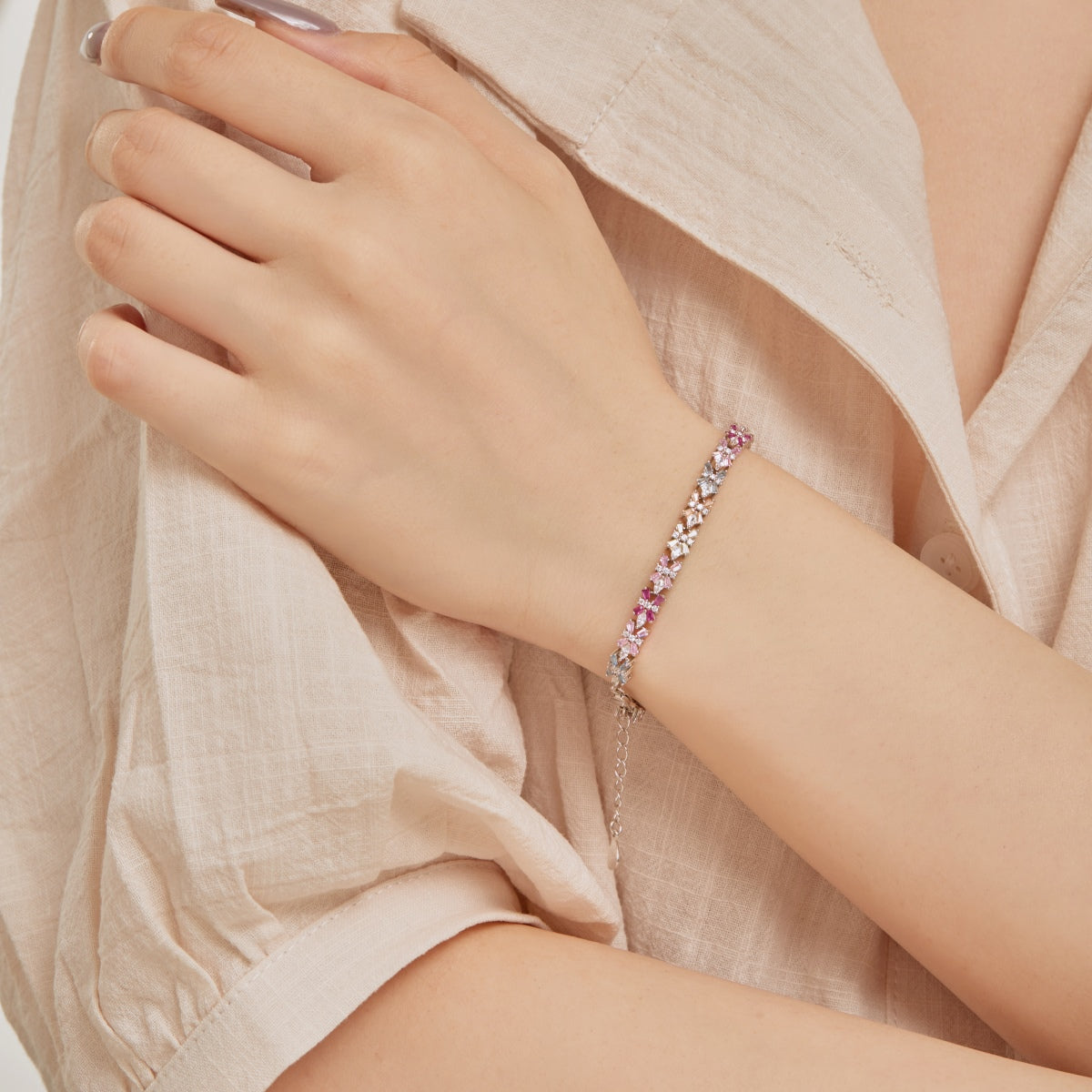 [LORA]Unique Colorful Butterfly Shape Party Bracelet