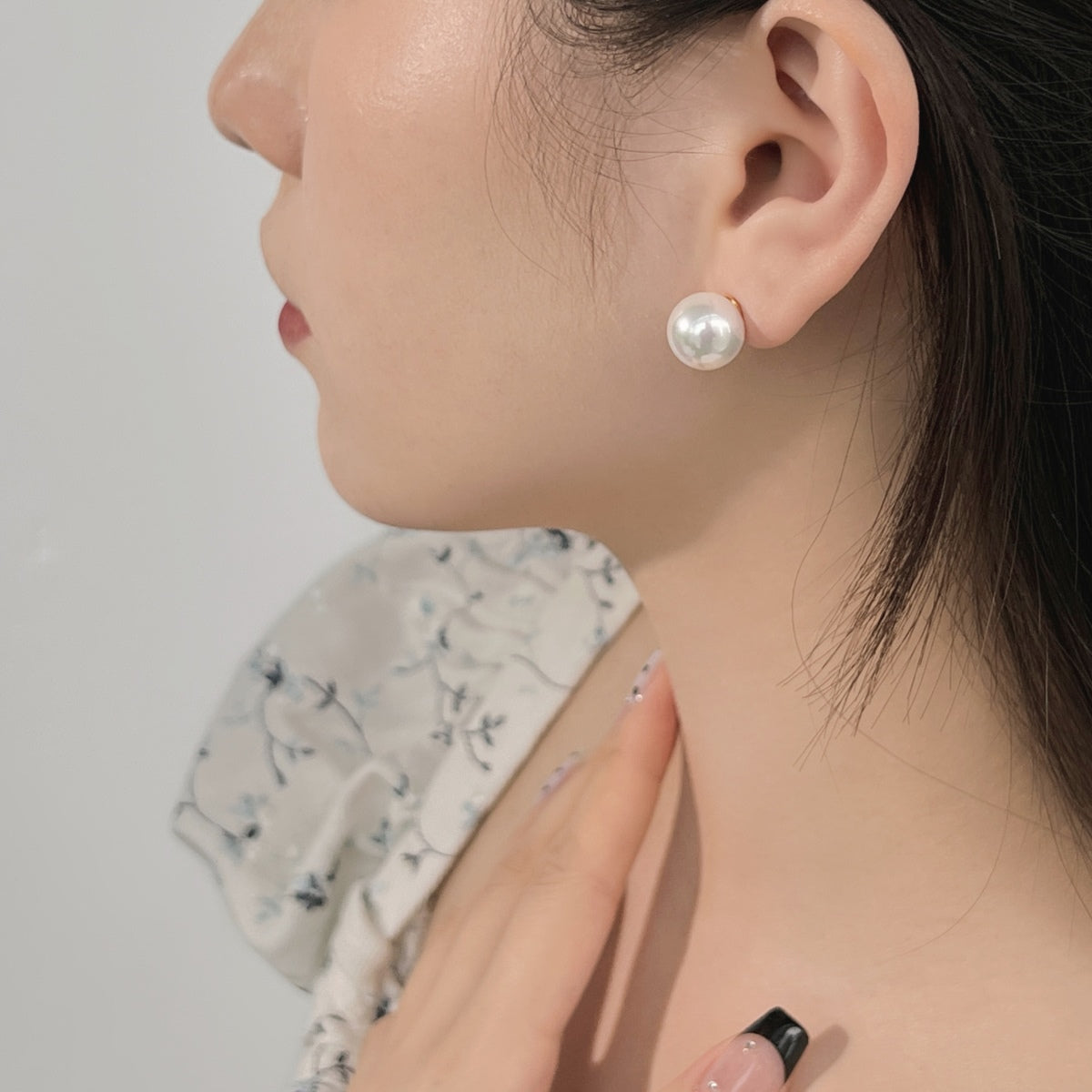 [LORA]Delicate Pearl Earrings