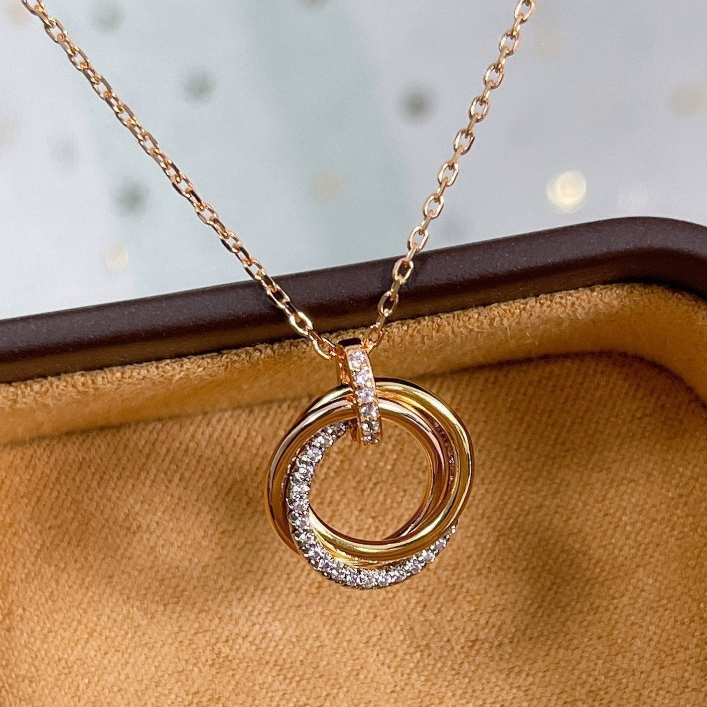[LORA]TRINITY NECKLACE SILVER GOLD PINK GOLD DIAMONDS