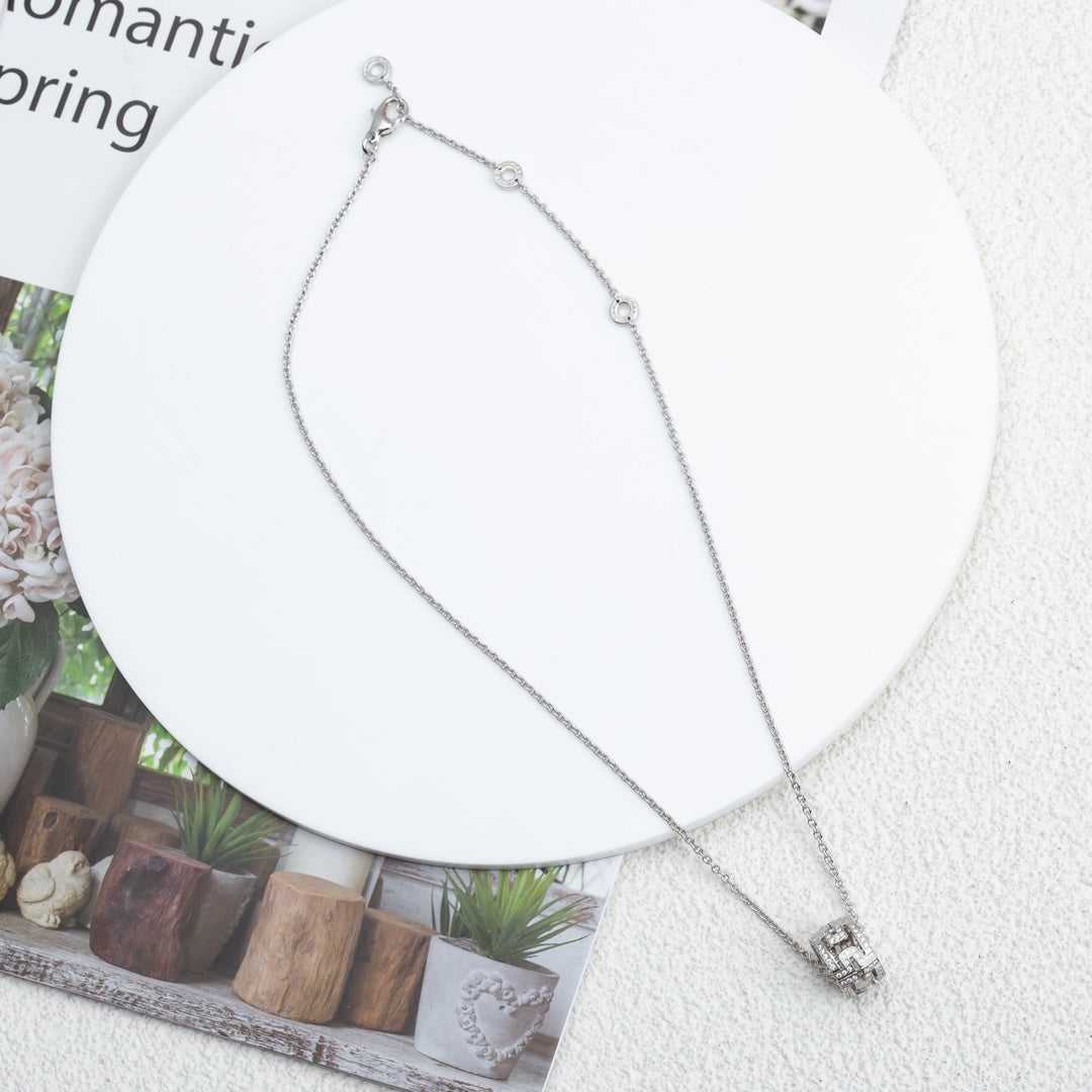 [LORA]PARENTESI NECKLACE SILVER DIAMOND