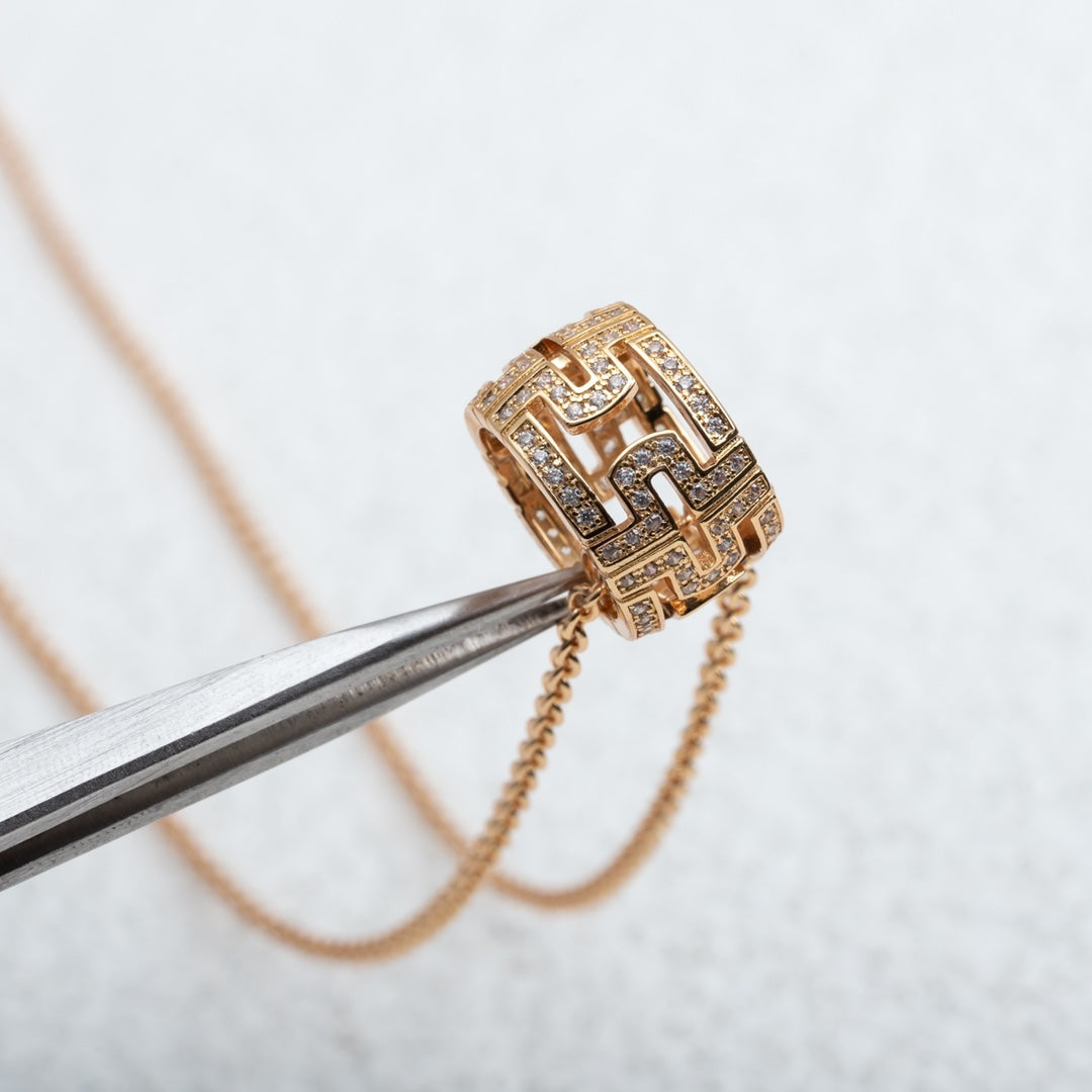 [LORA]PARENTESI NECKLACE PINK GOLD DIAMOND