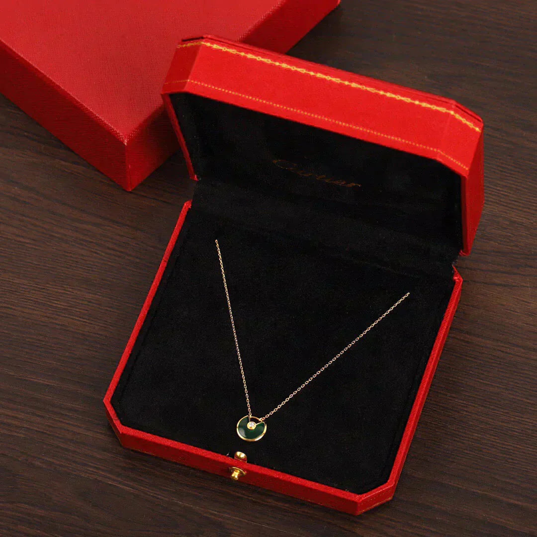 [LORA]AMULETTE GOLD MALACHITE NECKLACE