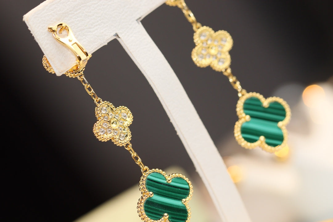 [Lora]CLOVER EARRINGS GOLD MALACHITE DIAMOND 3 MOTIF