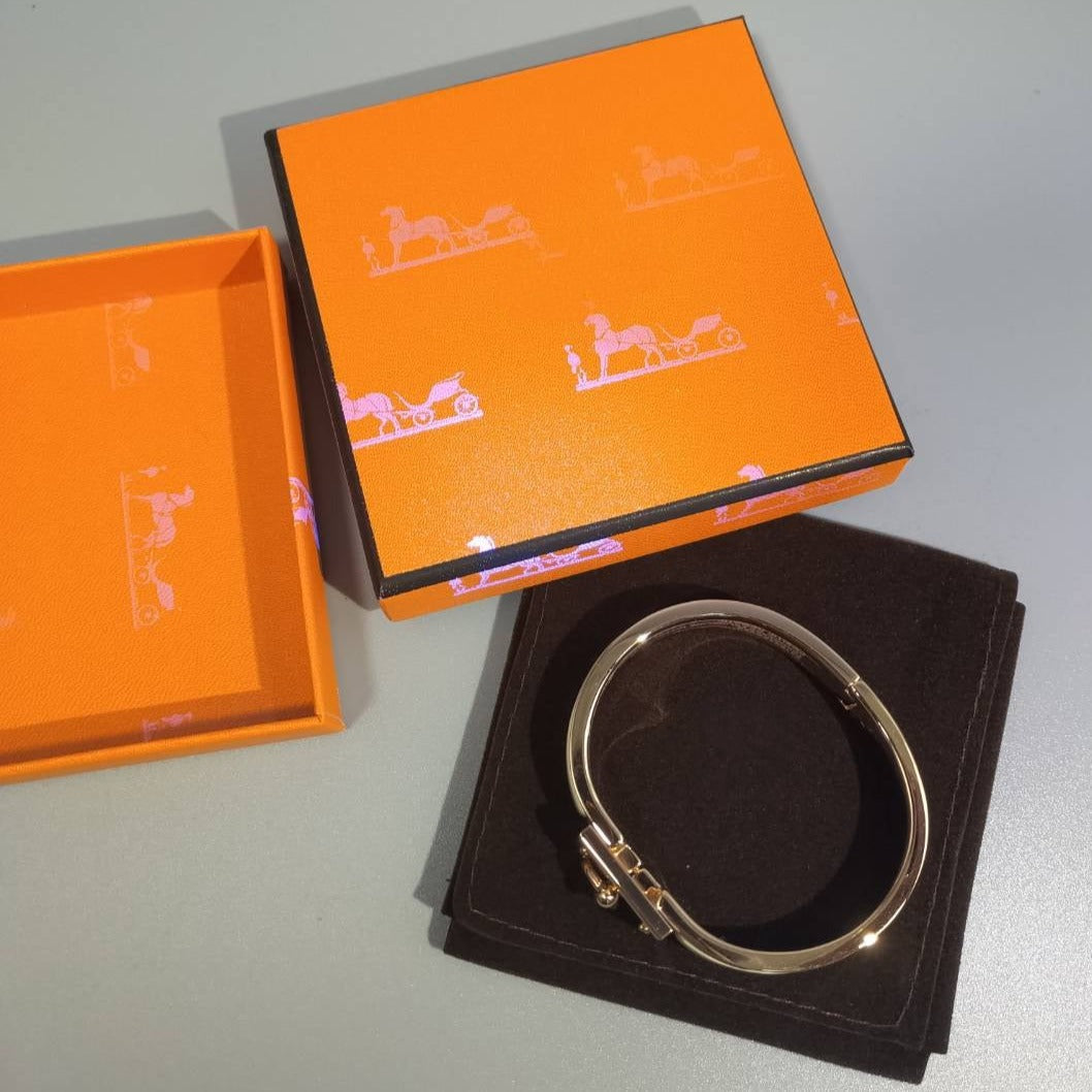 [LORA]H YELLOW BRACELET