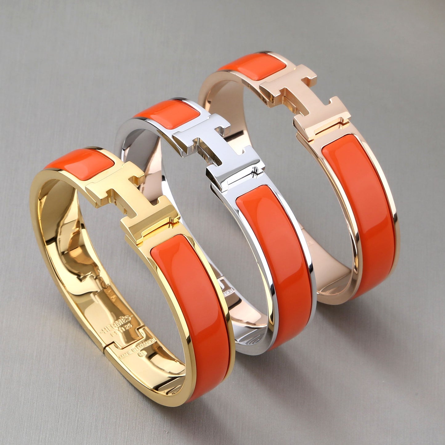 [LORA]H ORANGE BRACELET