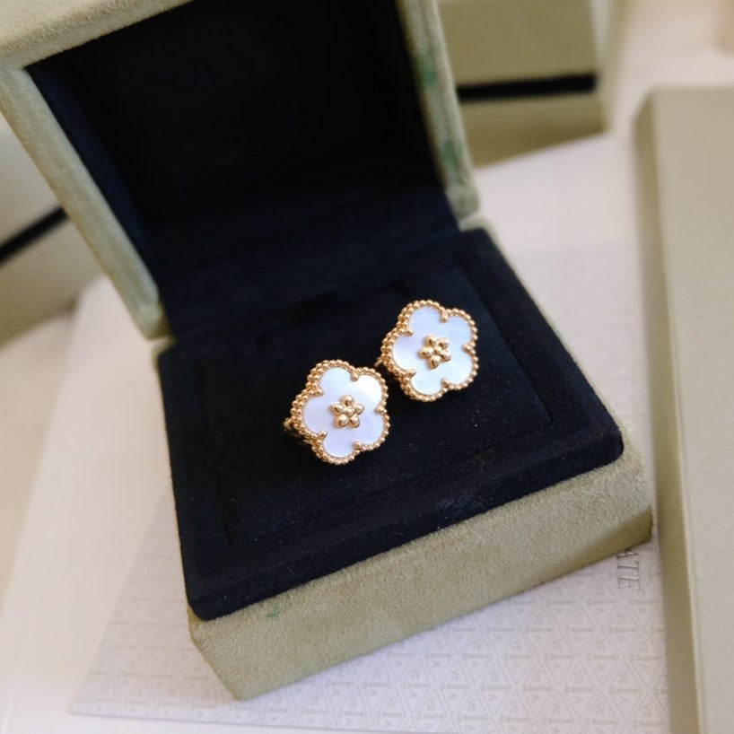 [Lora]LUCKY PINK GOLD WHITE MOP EARRINGS