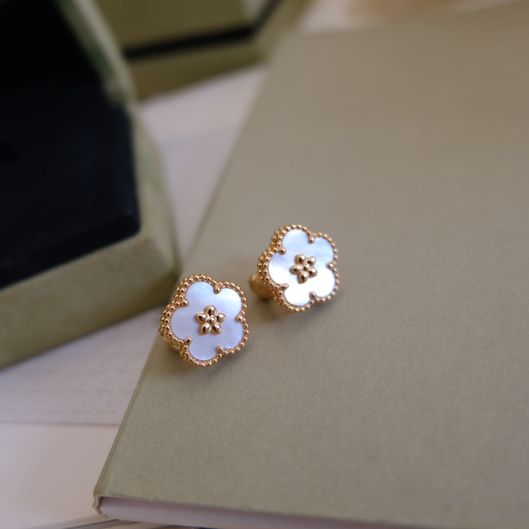 [LORA]LUCKY PINK GOLD WHITE MOP EARRINGS