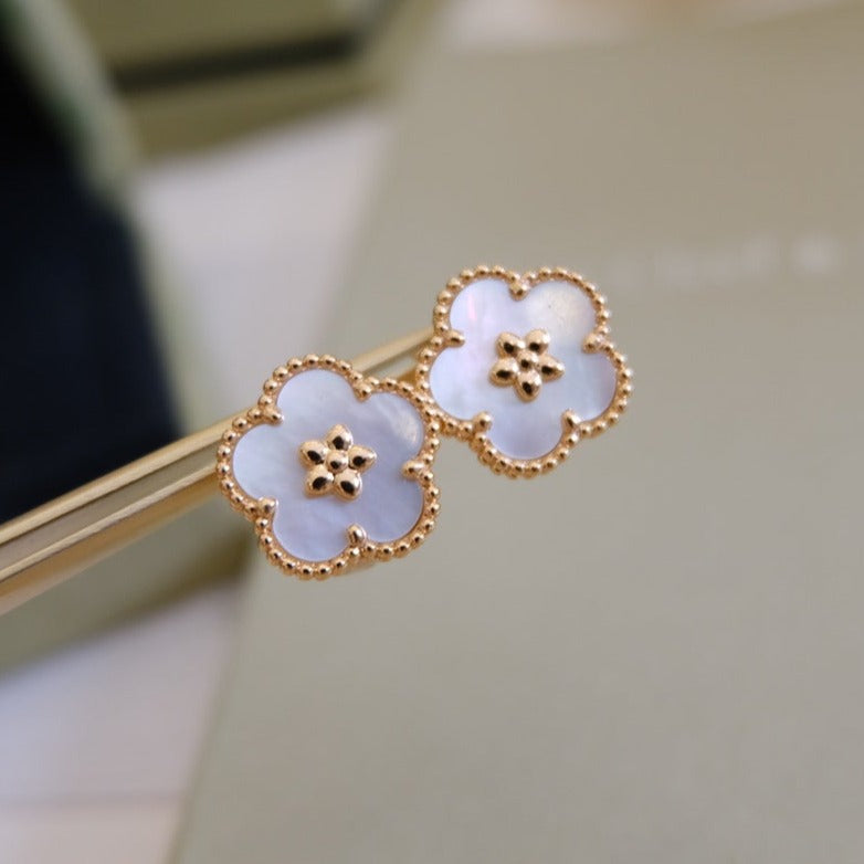 [Lora]LUCKY PINK GOLD WHITE MOP EARRINGS