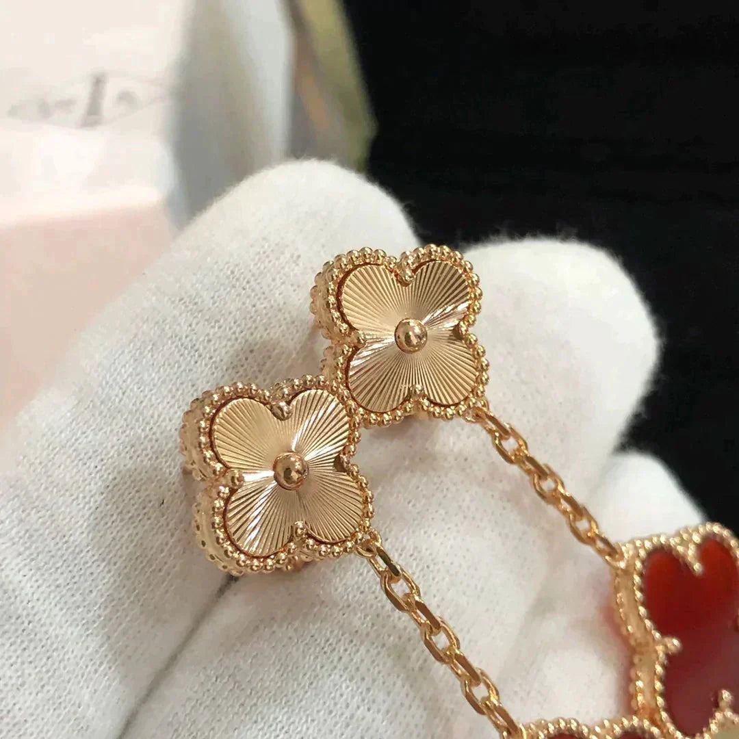 [Lora]CLOVER 2 MOTIF  LASER CARNELIAN EARRINGS