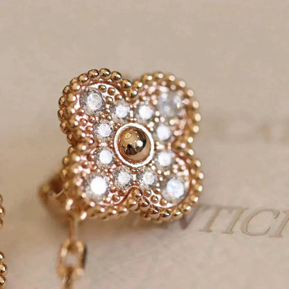 [LORA]CLOVER MEDIUM 1 MOTIFS FUll DIAMOND EARRINGS