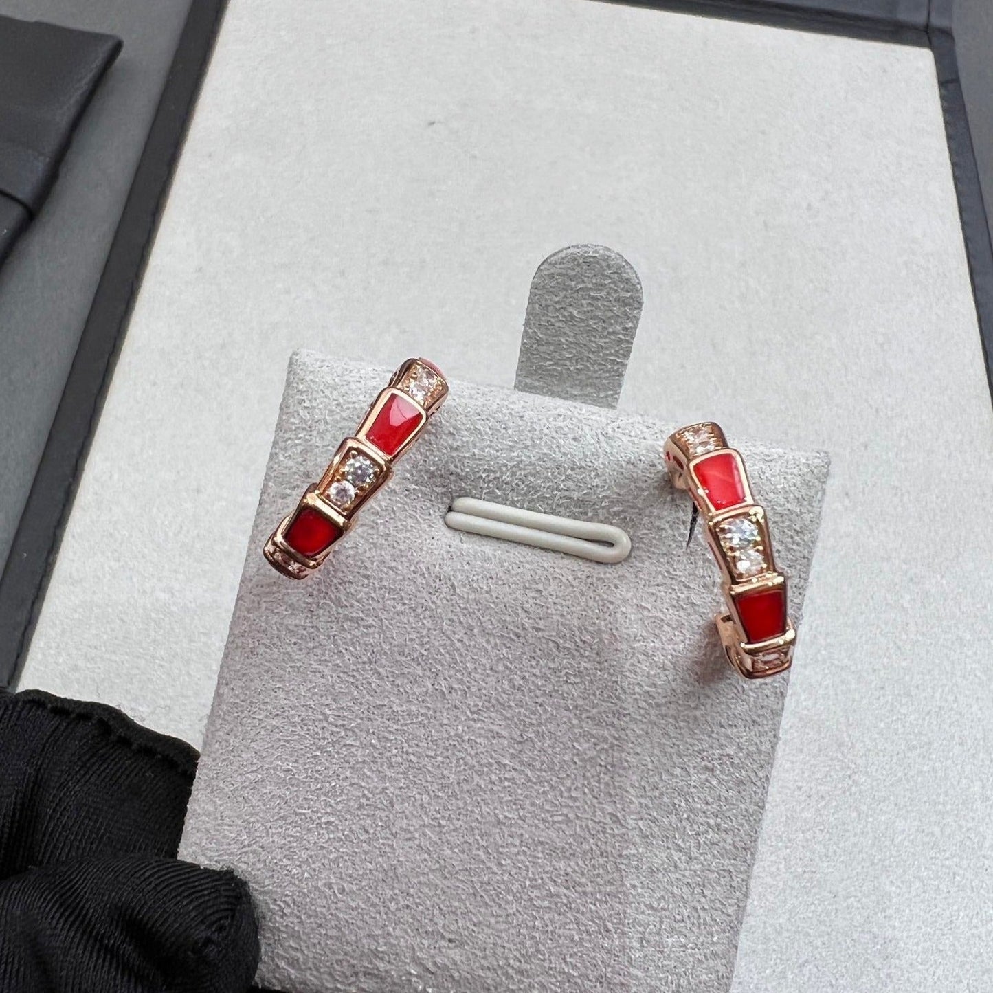 [LORA]SERPENTI CARNELIAN PINK GOLD EARRINGS