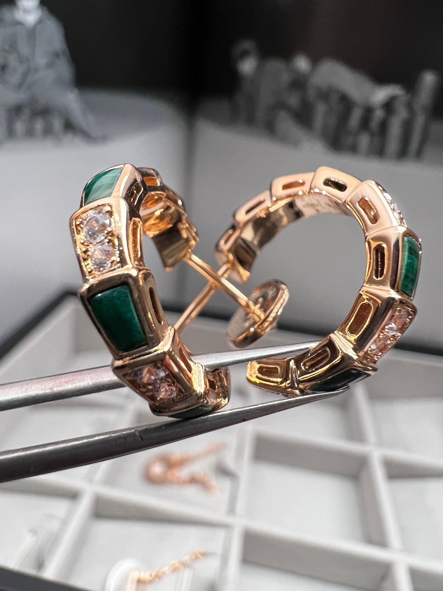 [LORA]SERPENTI MALACHITE PINK GOLD EARRINGS