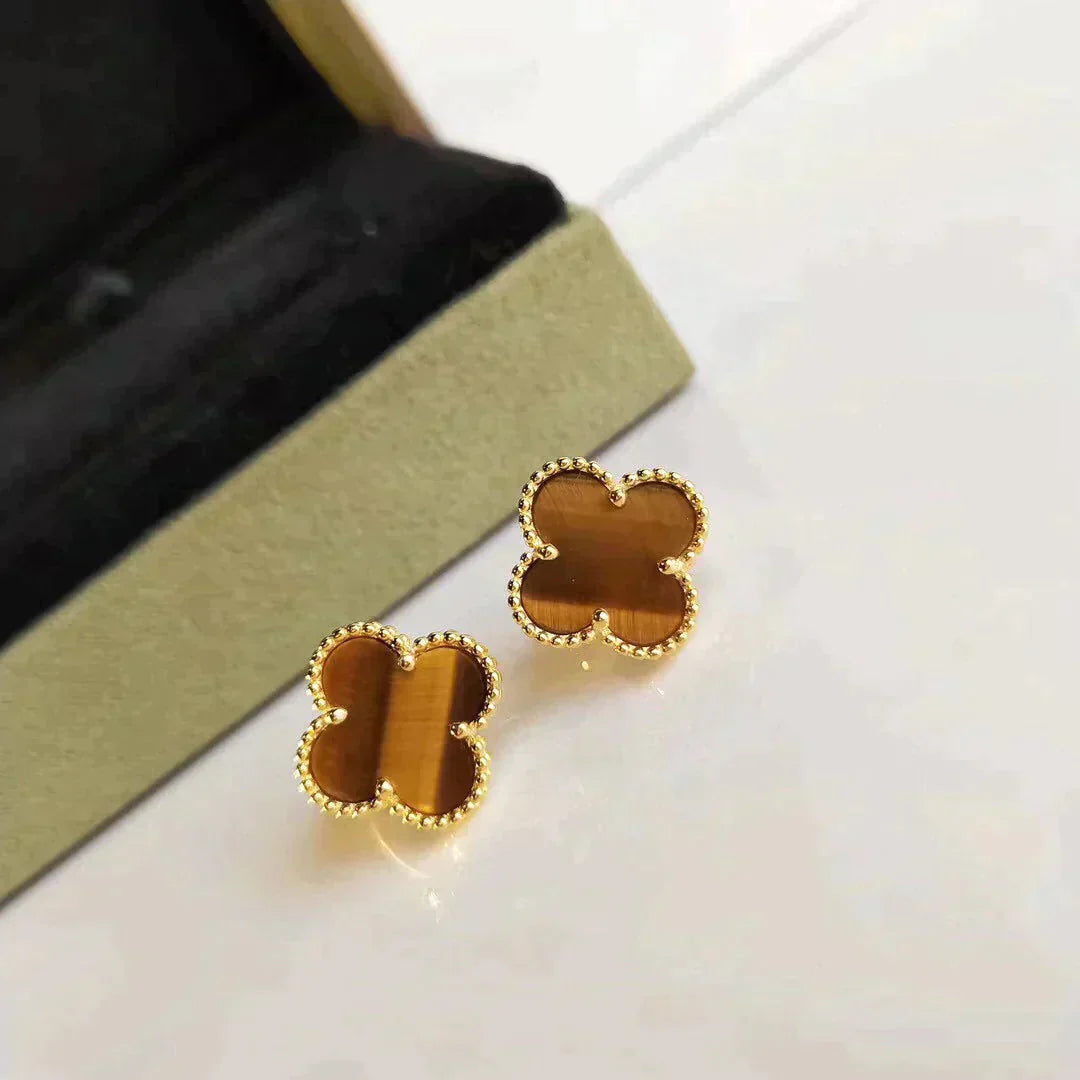 [LORA]CLOVER MEDIUM 1 MOTIFS TIGER EYE EARRINGS