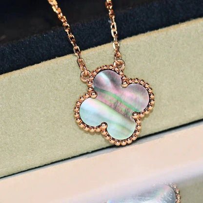 [LORA]CLOVER 15MM  GRAY MOTHER OF PEARL NECKLACE