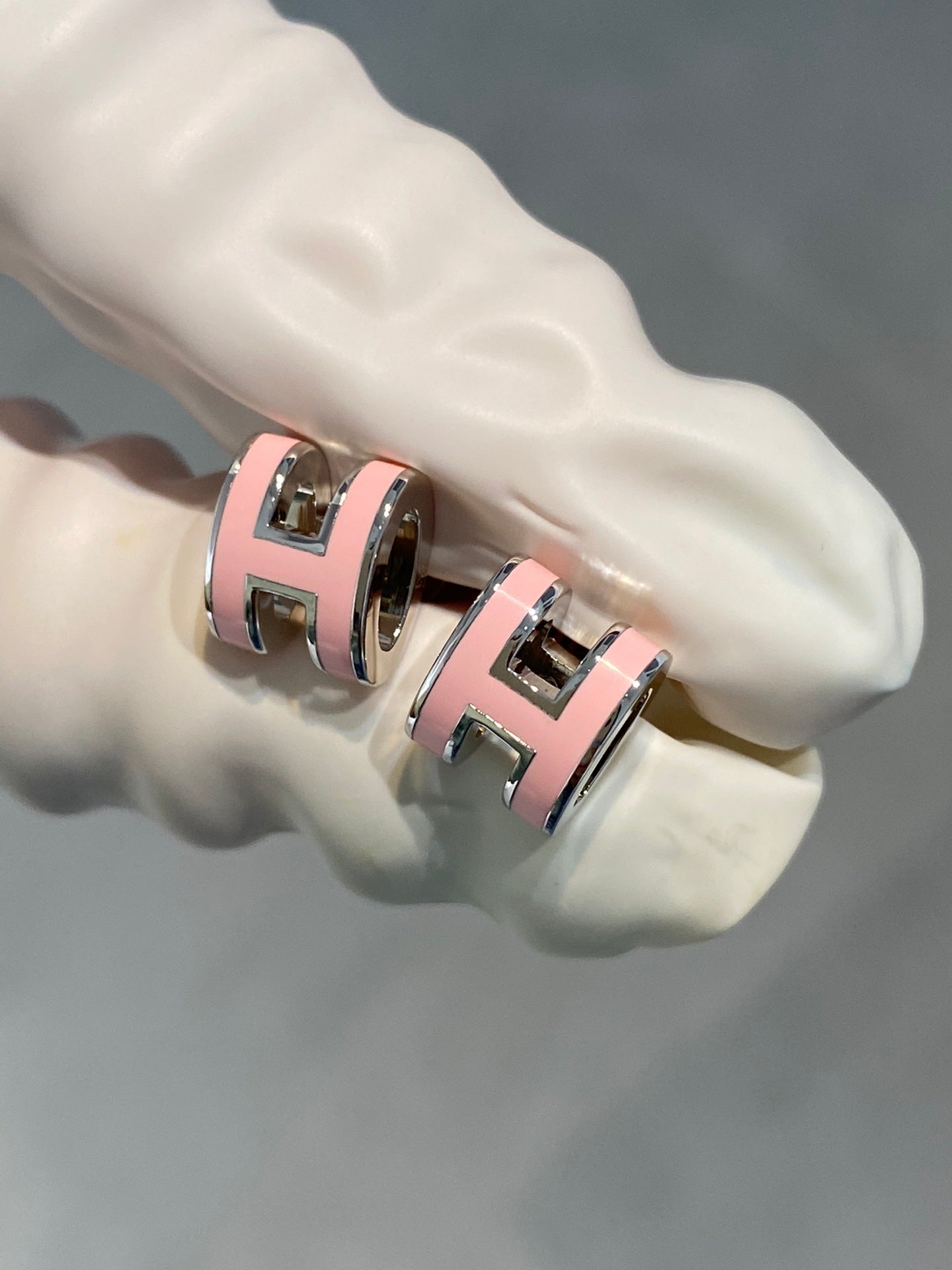[LORA]MINI POP H SILVER EARRINGS PINK