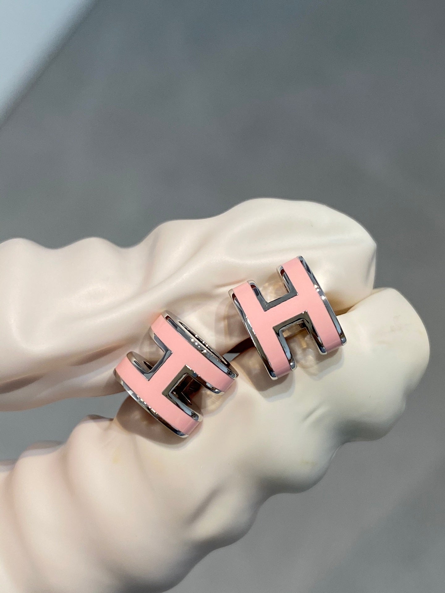 [LORA]MINI POP H SILVER EARRINGS PINK